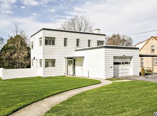 3800 Hillcrest Rd, Harrisburg, PA 17109