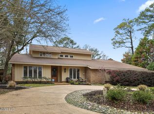 4433 Wedgewood St, Jackson, MS 39211