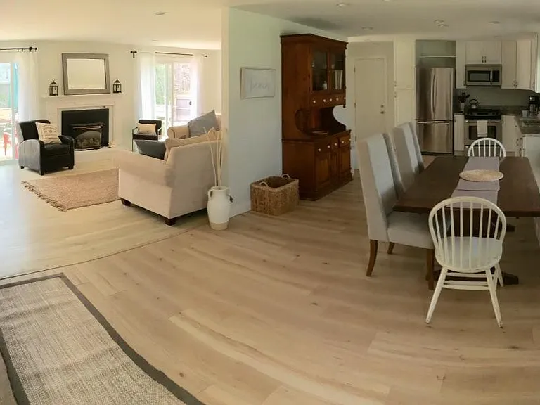 114 Portside Cir — Photo 8