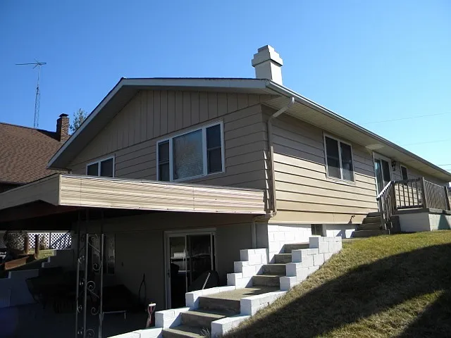 10509 N Moore St photo 1