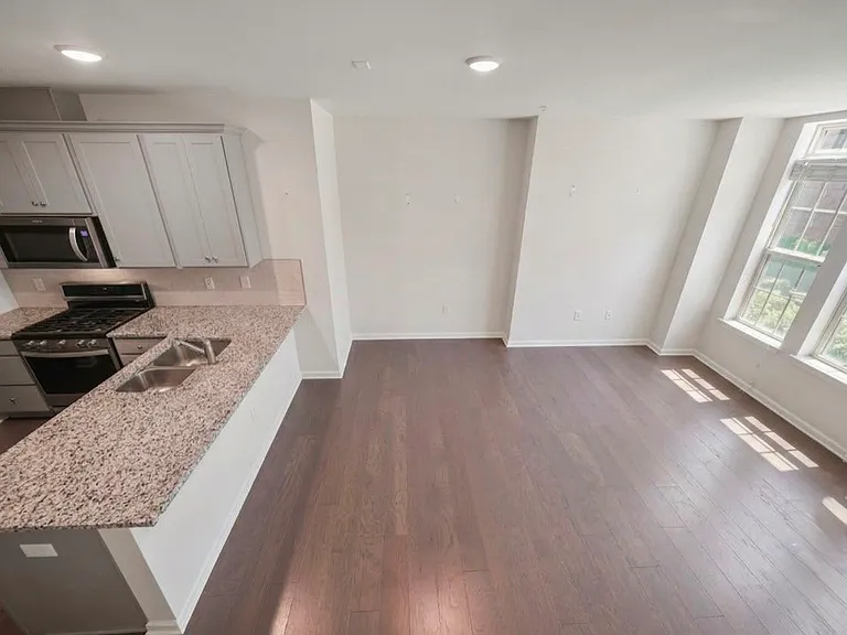 67 Arnold Dr — Photo 18