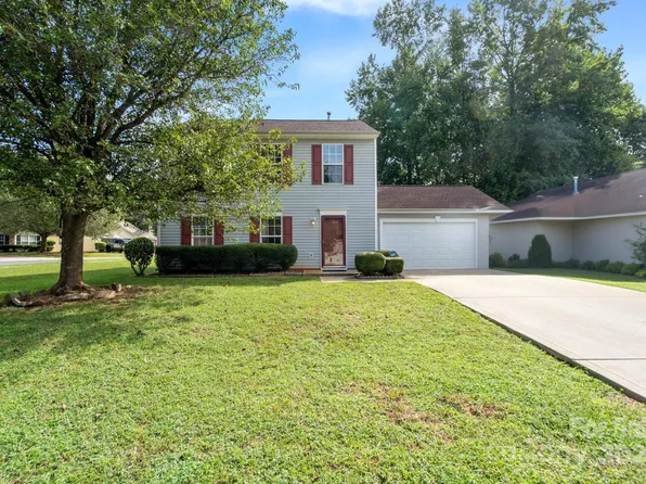 10710 Gold Pan Rd, Charlotte, NC 28215