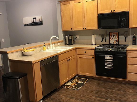 3rd image of 6517 NE Deer Run St