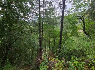 11348 Terrace Dr, Forestville, CA 95436