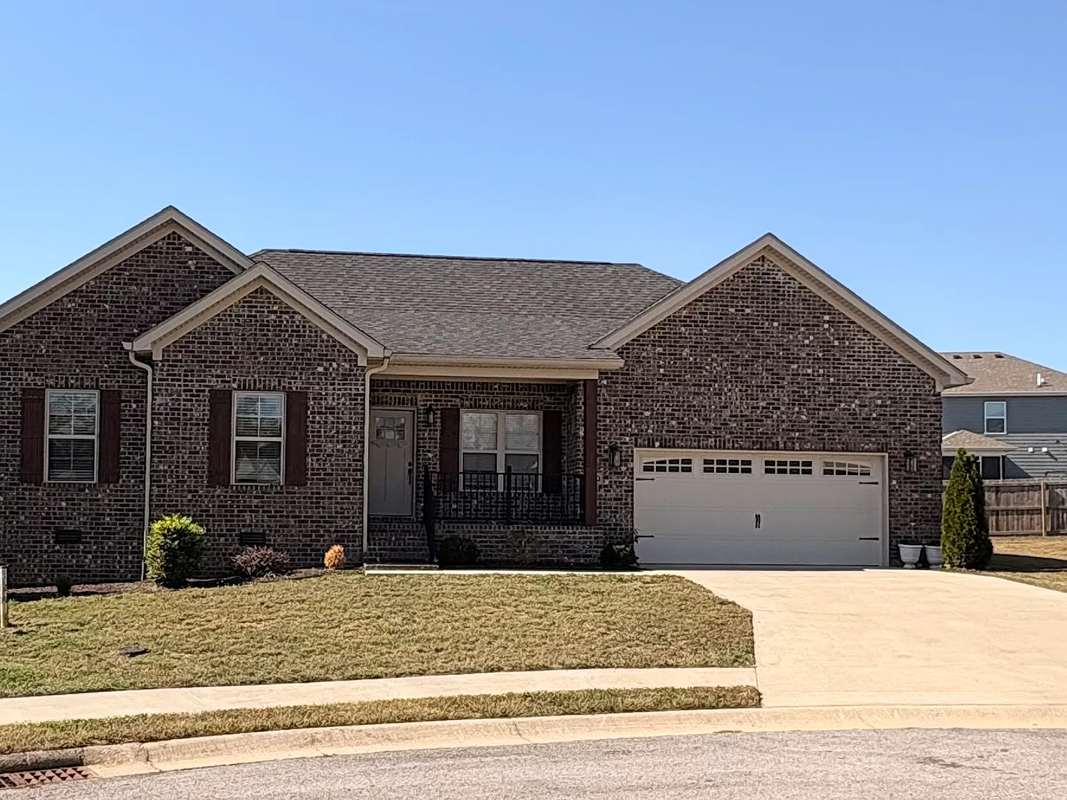 3 bed, 1400 sqft, $2,250 — Photo 1