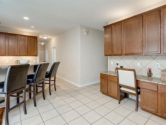 3rd image of 1323 Talley Loop