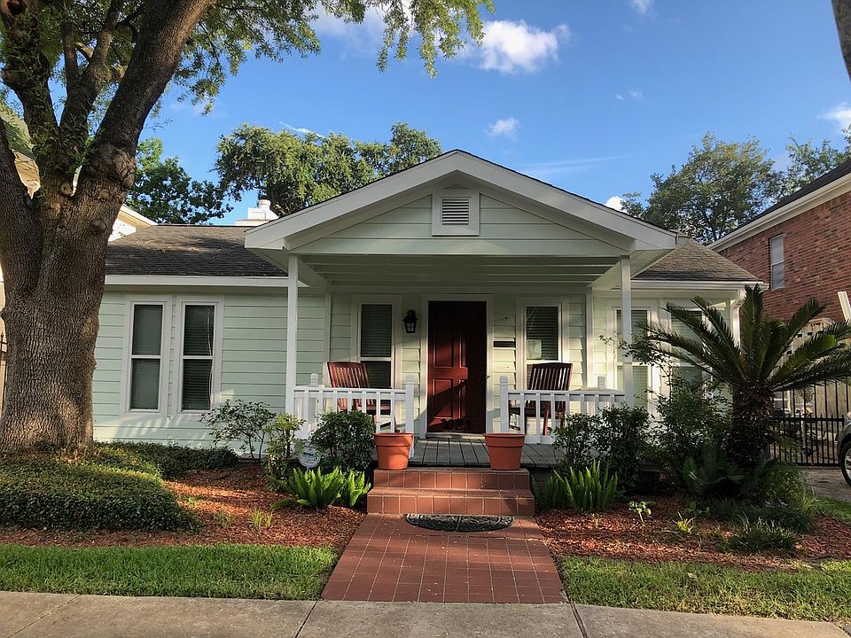 Front cozy porch for morning coffee and reading