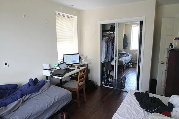 Rented by Space Marketing Shop | media 45