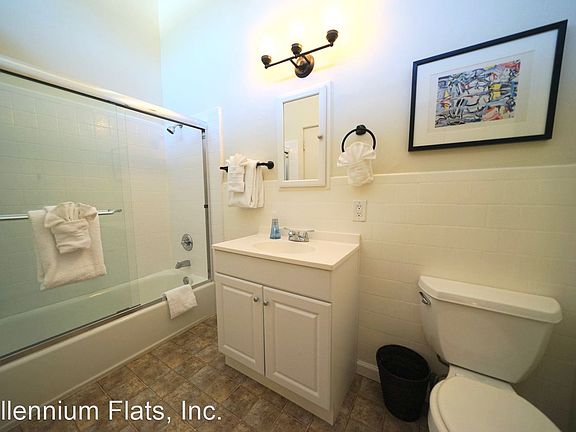 5th image of 718 Sutter Ave