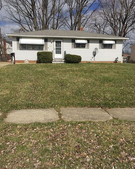 1st image of 35381 Glen Dr