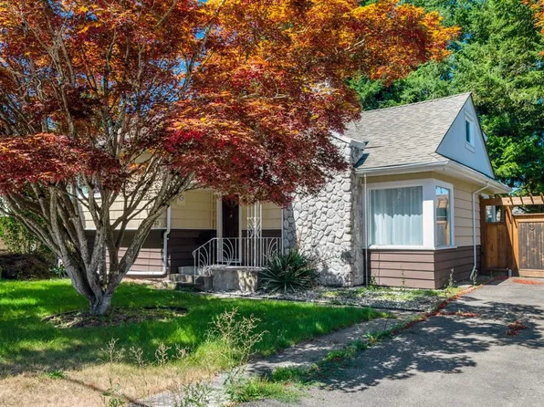 27153 34th Ave, Langley, BC V4W 3H4