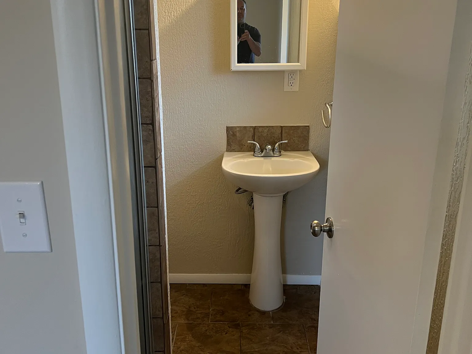 3 bed, 1248 sqft, $1,200 — Photo 3