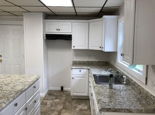 68 Leonard St, Athol, MA 01331