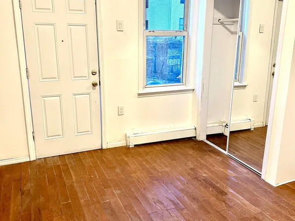 418 Central Avenue image 9 of 22