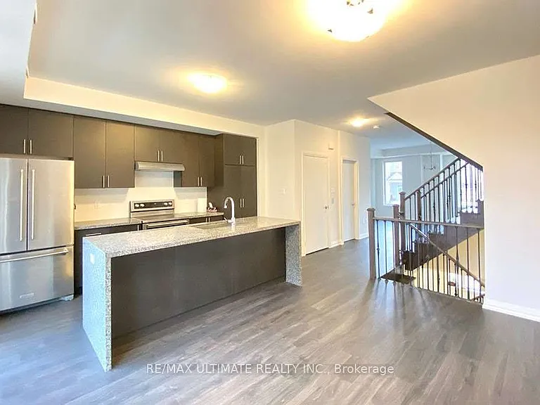 71 George Kirby St — Photo 8