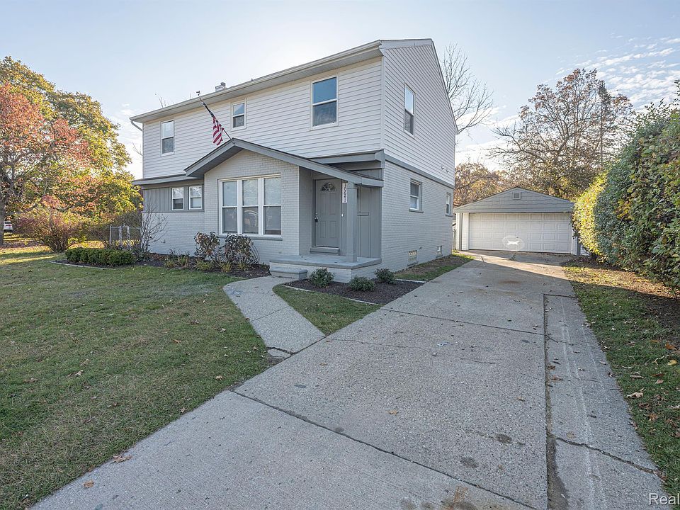 1st image of 30641 Rosslyn Ave