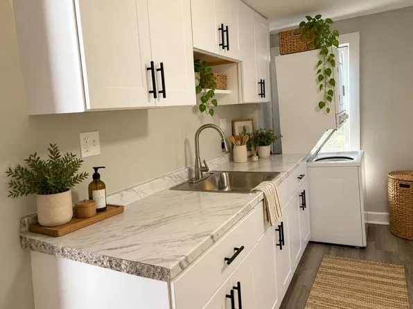 1954 Stratford Ave Floor 2, Neptune, NJ 07753