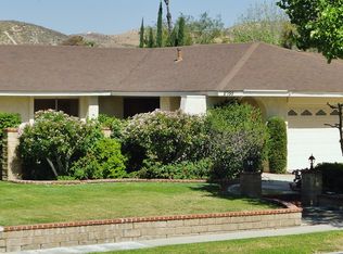 2755 N Dalenhurst Ave, Simi Valley, CA 93065