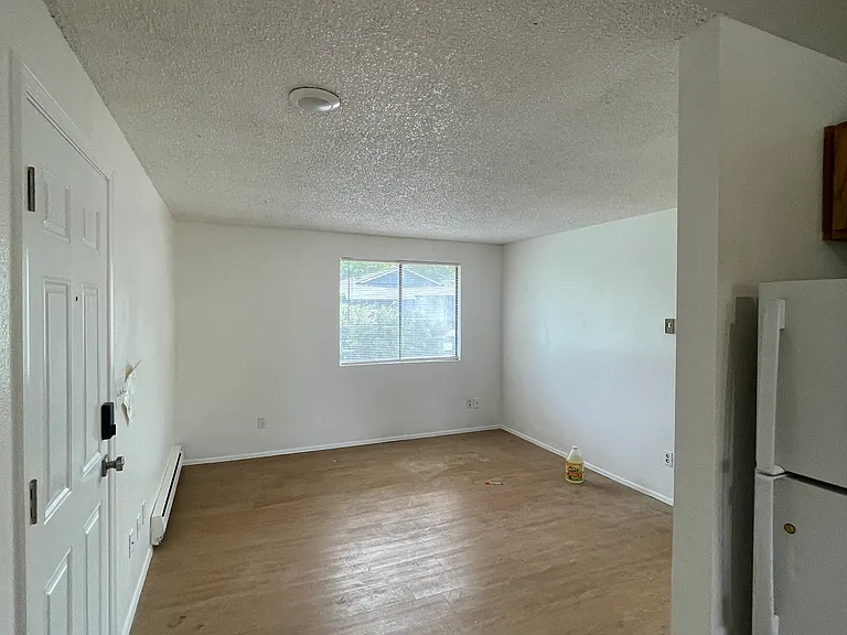 503 Houser Way S #4 — Photo 11