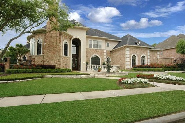 1st image of 3015 Acorn Wood Way