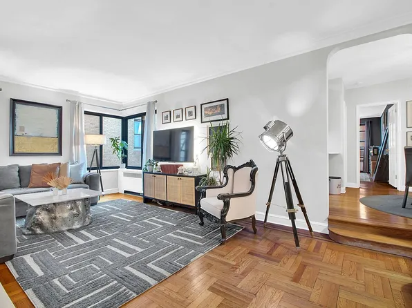 17 Chittenden Ave APT 3C, New York, NY 10033