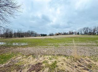 3470 Longmeadow Dr, Flushing, MI 48433