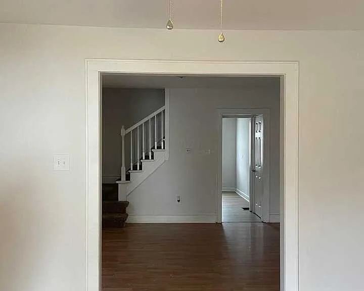 965 E Rich St — Photo 4