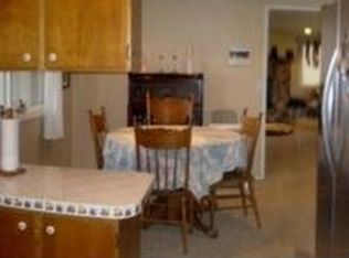 10785 SE Oak Dr, Dayton, OR 97114