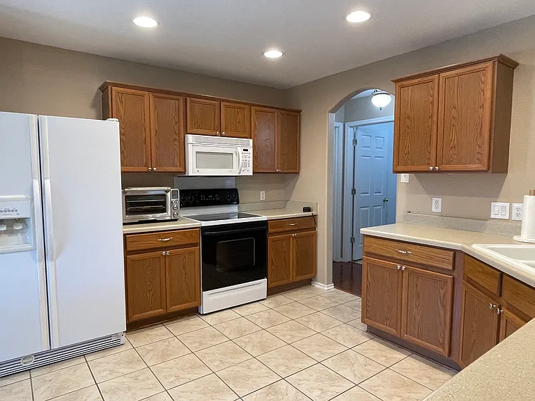 8519 Chickasaw Blf #BR2 — Photo 9