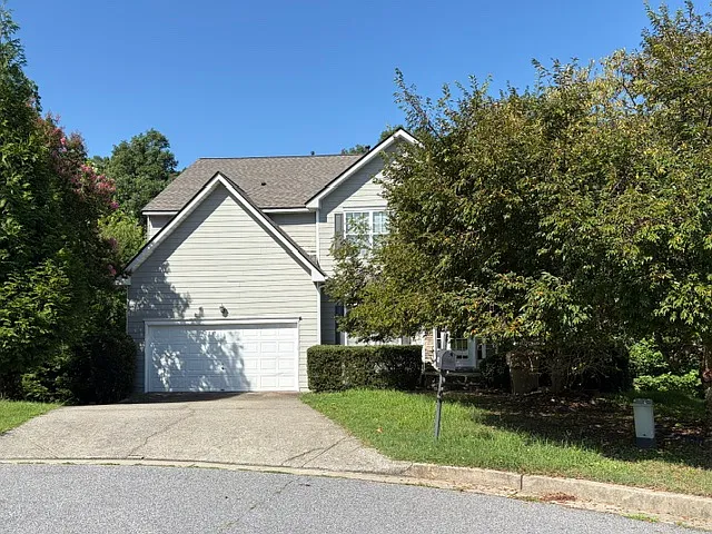 1430 Pathfinder Ln — Photo 1