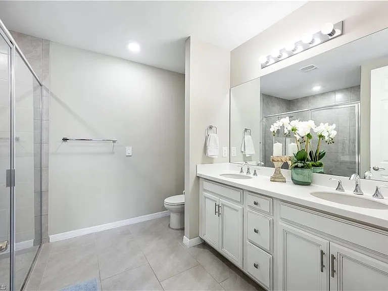 14551 Edgewater Cir — Photo 15