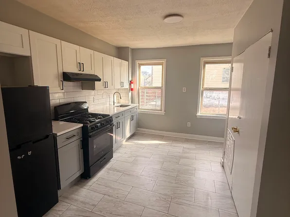 226 Jefferson St Floor 2, Newark, NJ 07105