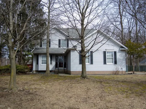 7677 Lucretia Ct, Mentor, OH 44060