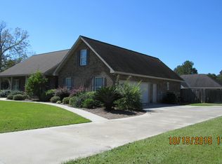 2911 Ash Dr, Waycross, GA 31501