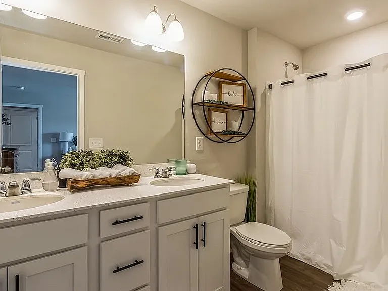 3319 NW Cedarwood Ln — Photo 10
