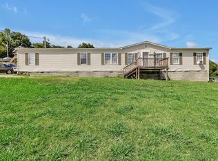 381 Rawls Creek Rd, Gordonsville, TN 38563