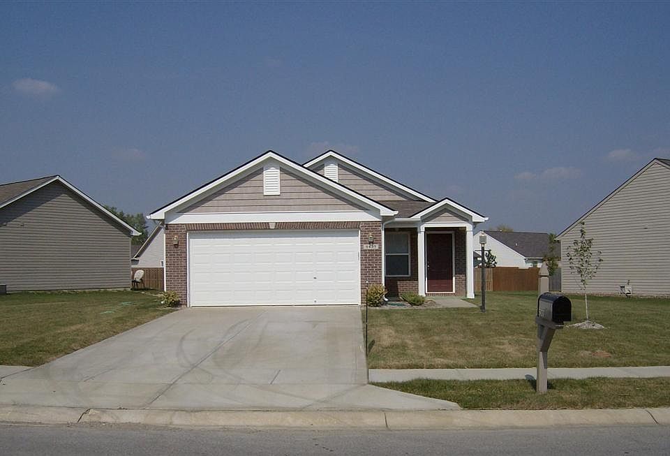 1st image of 5437 Wood Hollow Dr