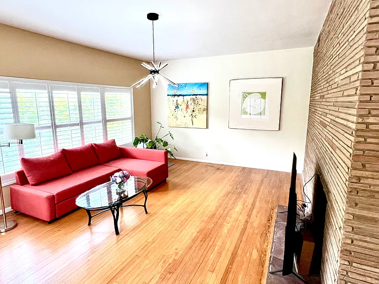 4340 Sepulveda Blvd — Photo 3