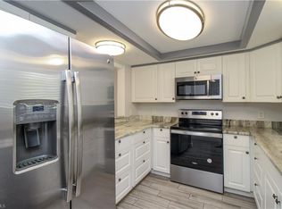 5635 Rattlesnake Hammock Rd APT 102D, Naples, FL 34113