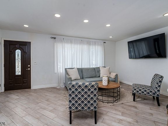 4th image of 75 Longport Rd