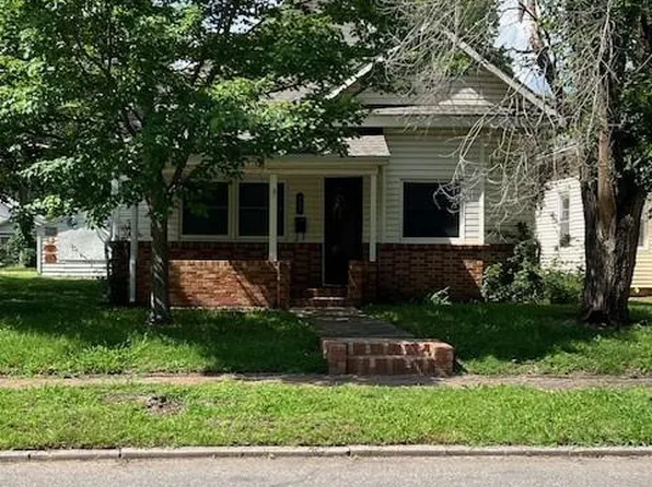 323 E 20th St, Pittsburg, KS 66762
