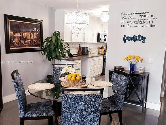 4th image of 10207 Sunrise Lakes Blvd APT 106