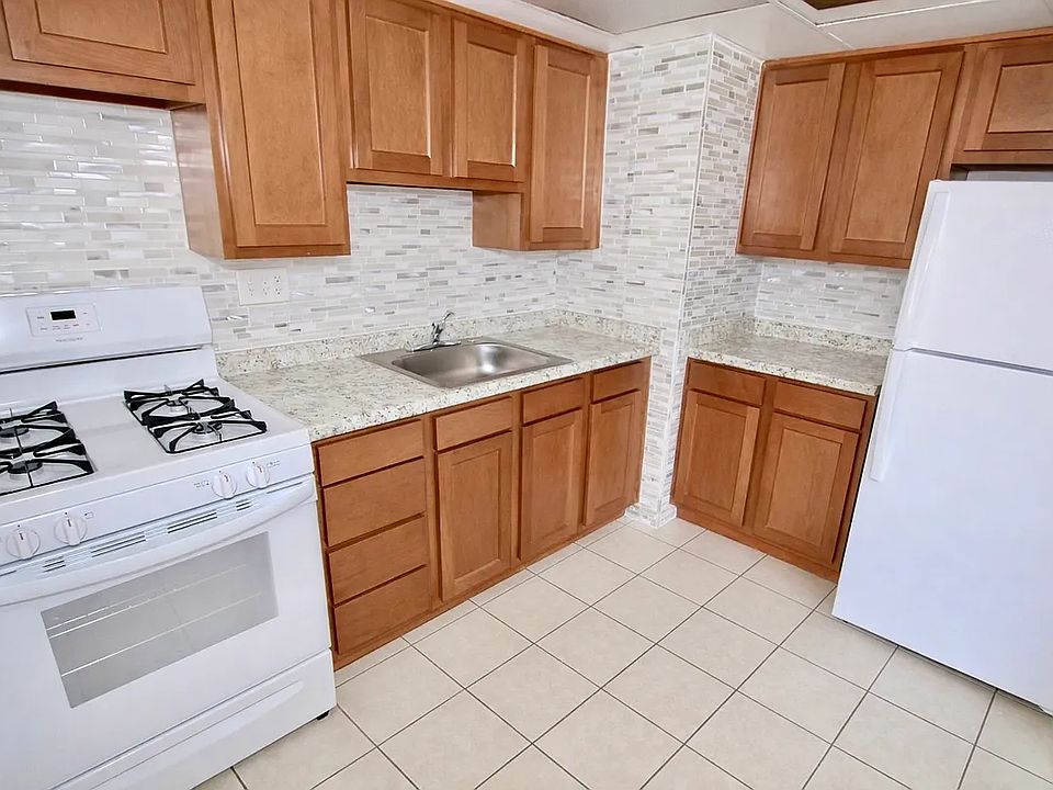 2-Bed - Kitchen