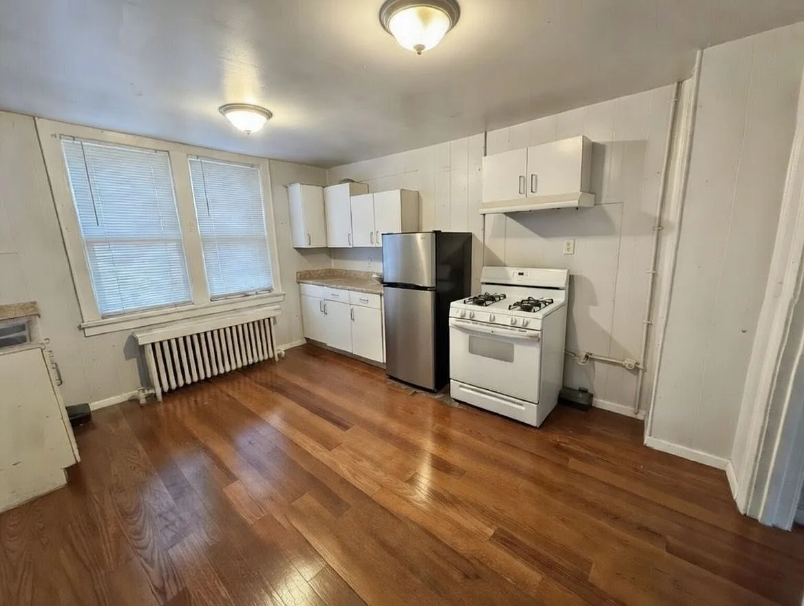 3802 Butternut Street - 2 — Photo 1