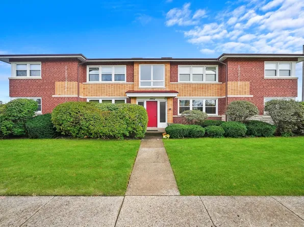 10351 Dickens St APT 1W, Westchester, IL 60154