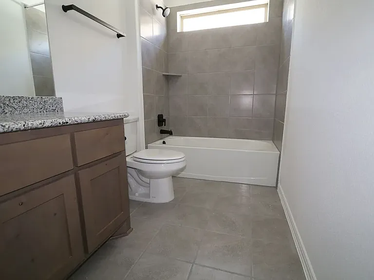 2305 Serene Pl — Photo 15