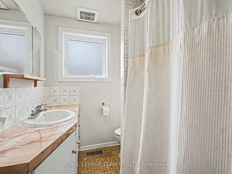 5123 Spratt Rd — Photo 11