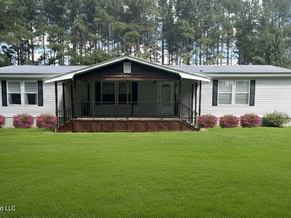 110 Anse Reed Rd, Magee, MS 39111