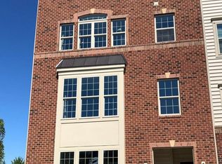 22047 Broadway Ave UNIT M, Clarksburg, MD 20871