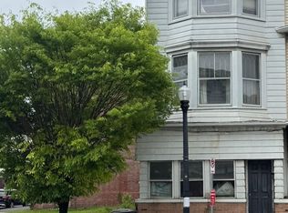 206 N Main St, Shenandoah, PA 17976